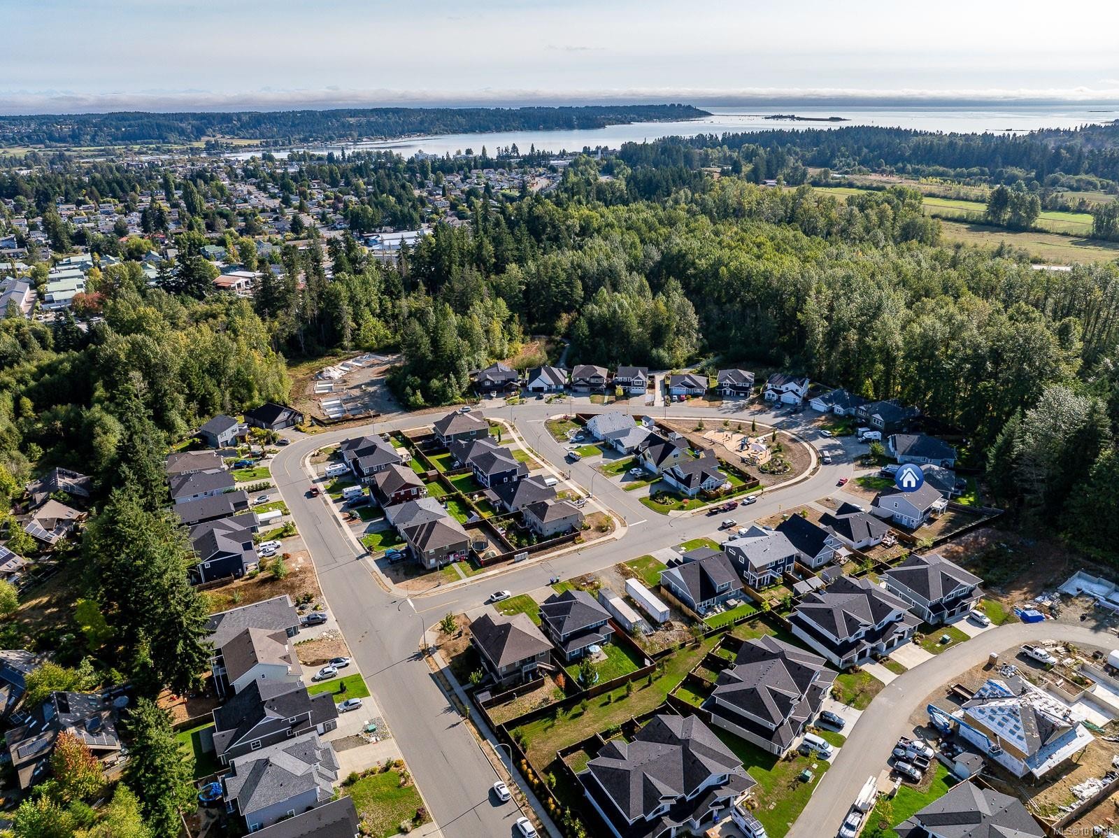 2397 Brookfield Dr, Courtenay, BC