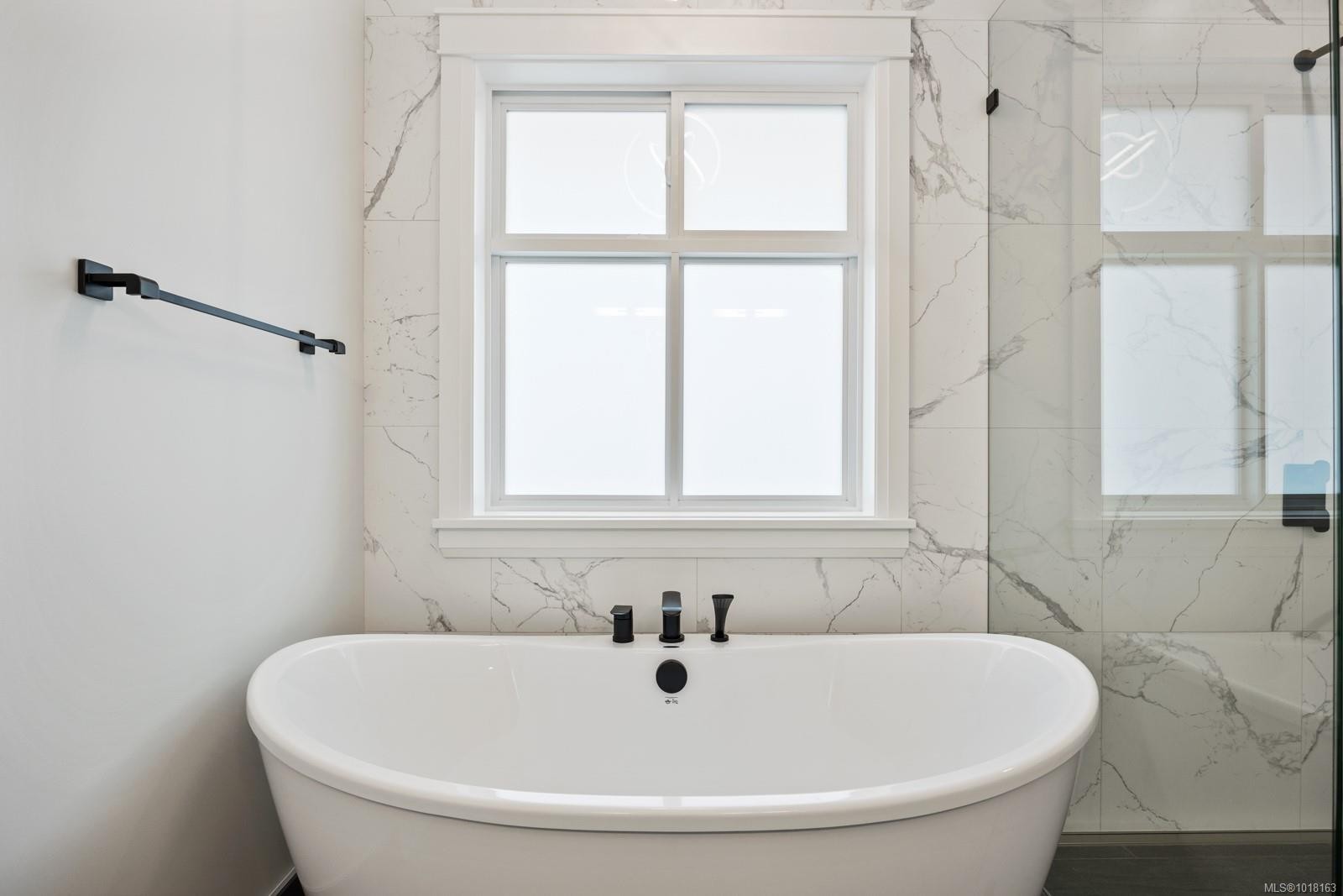 1601 Crown Isle Blvd, Courtenay, BC