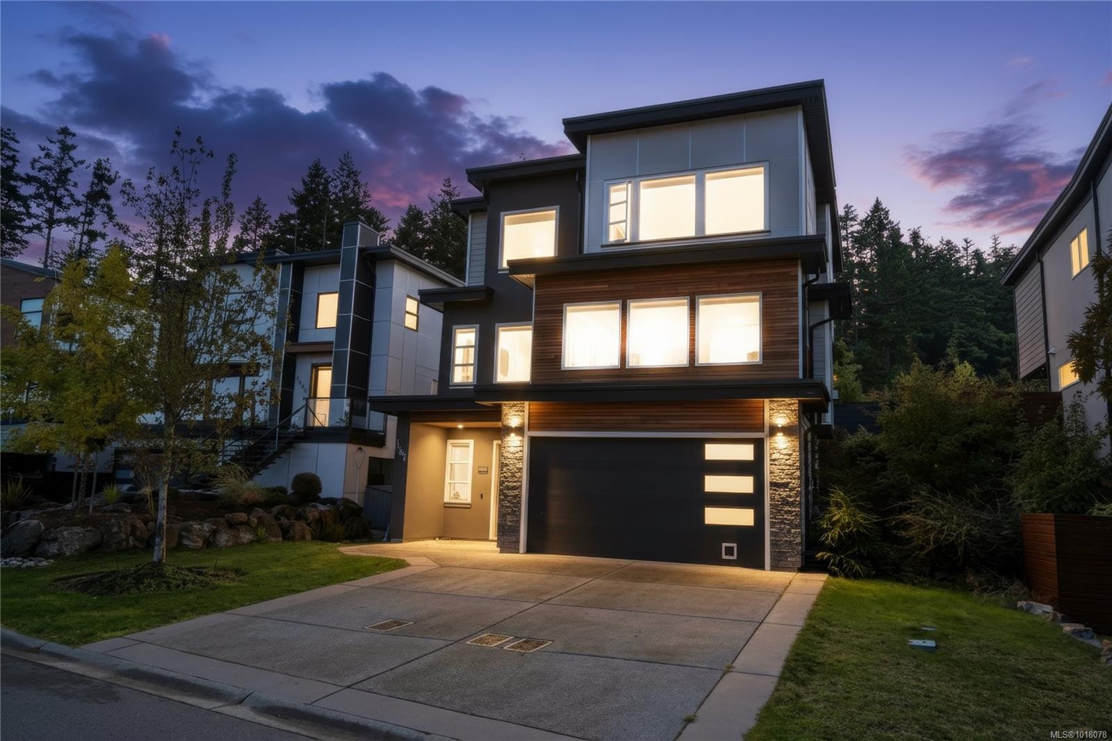 1167 River Rock Pl, Highlands, BC