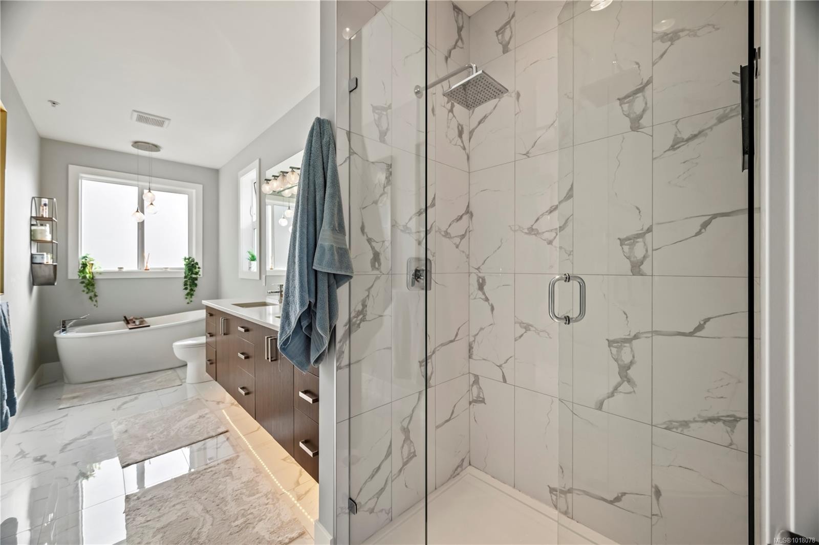 1167 River Rock Pl, Highlands, BC