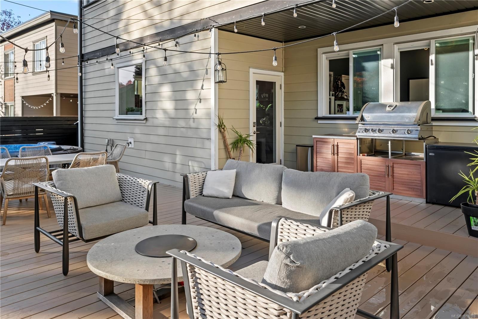 1167 River Rock Pl, Highlands, BC