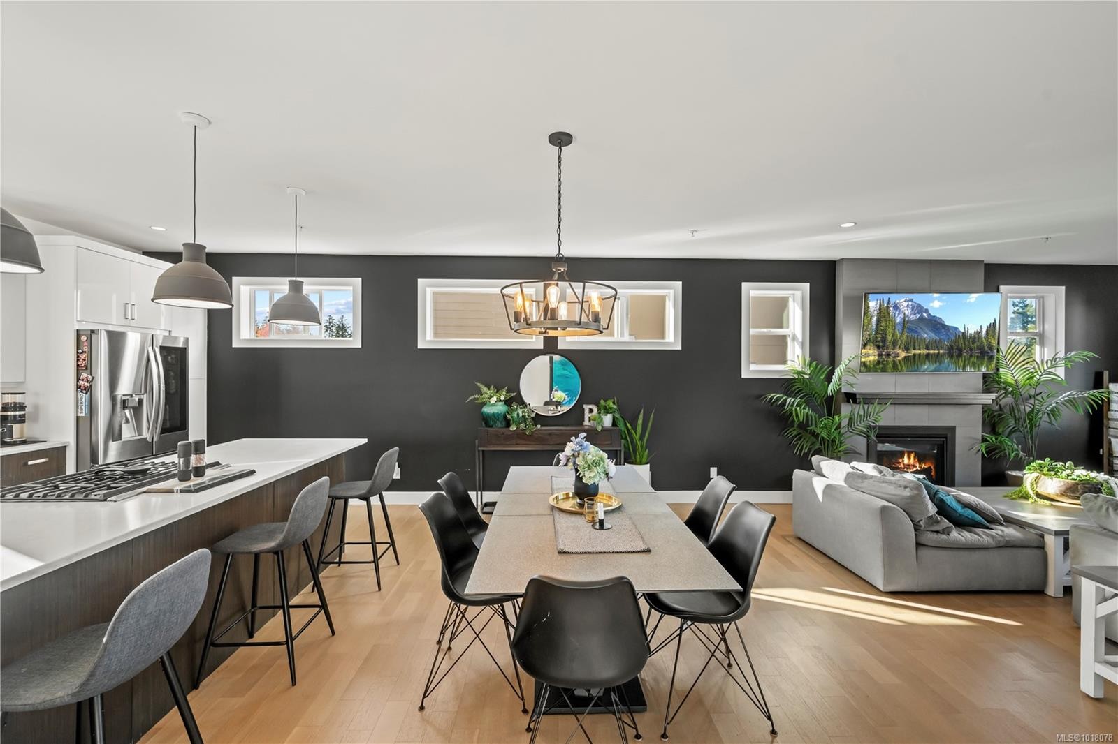 1167 River Rock Pl, Highlands, BC