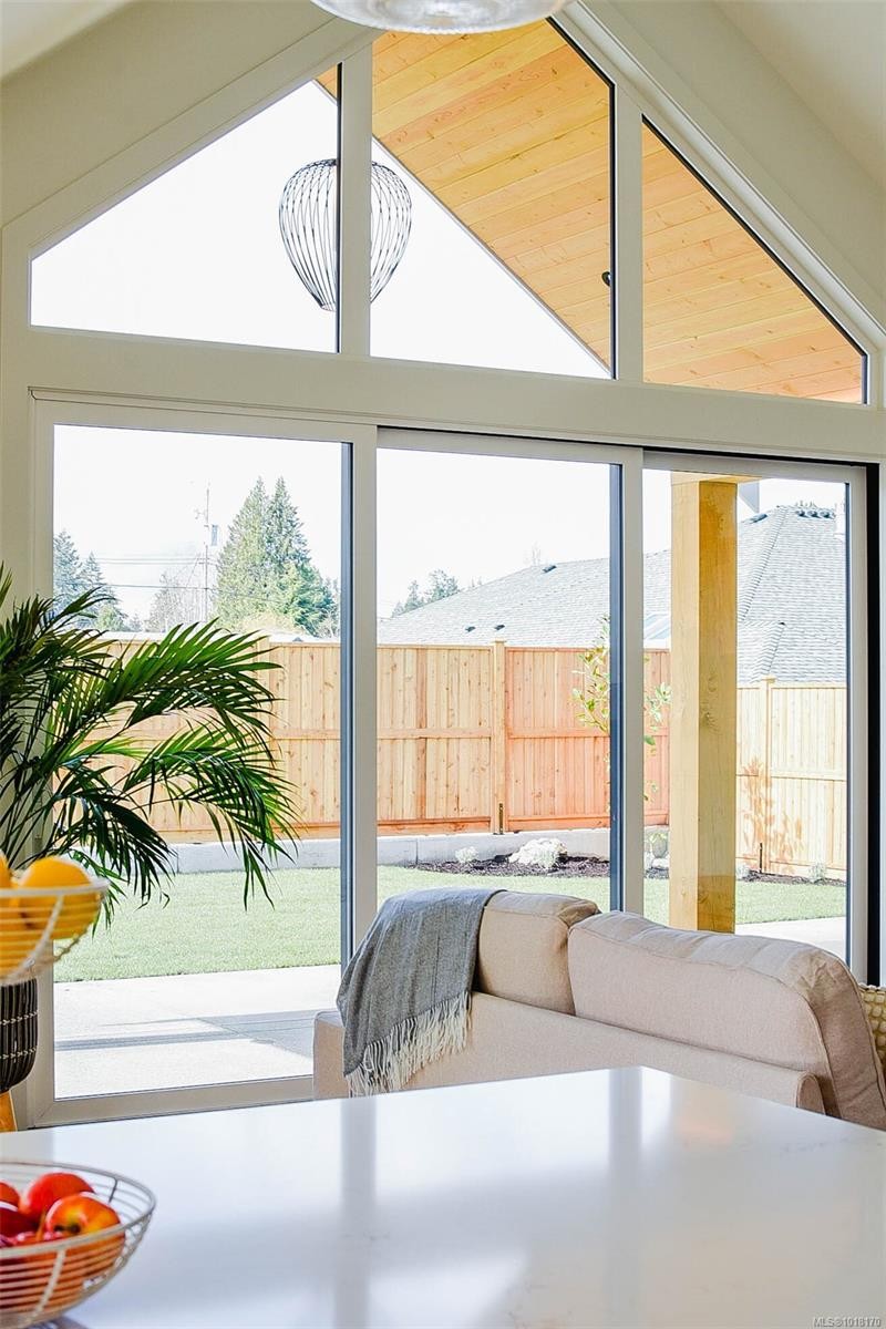 327 Wisteria St, Parksville, BC