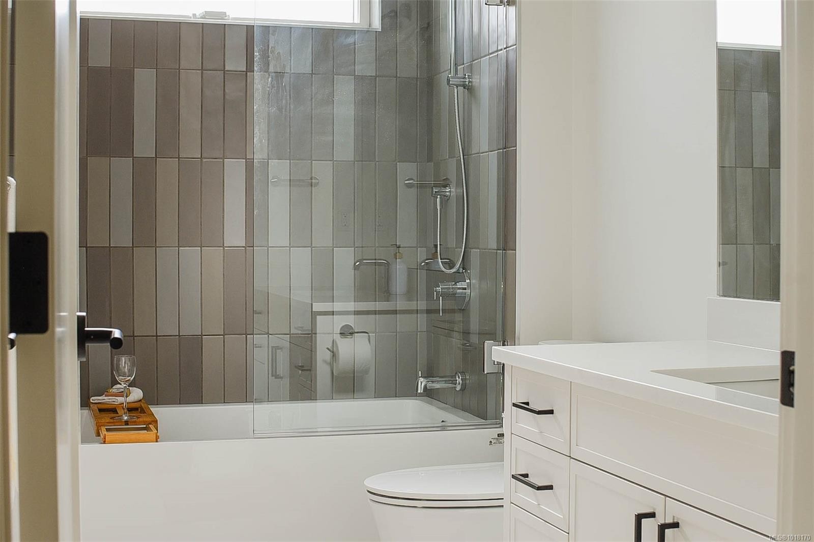 327 Wisteria St, Parksville, BC