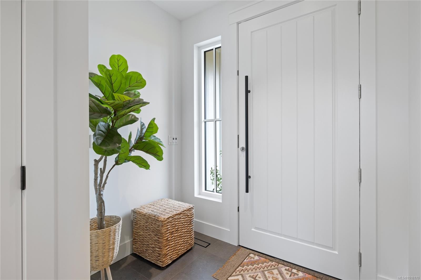 327 Wisteria St, Parksville, BC