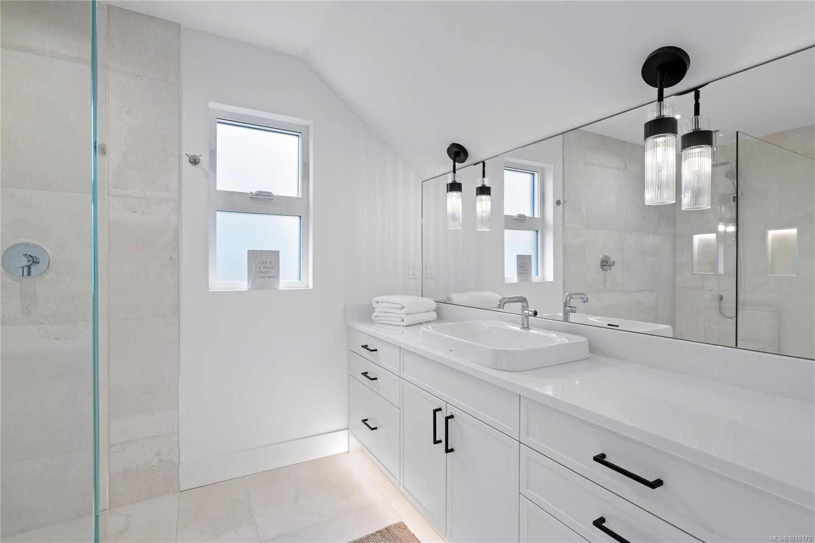 327 Wisteria St, Parksville, BC