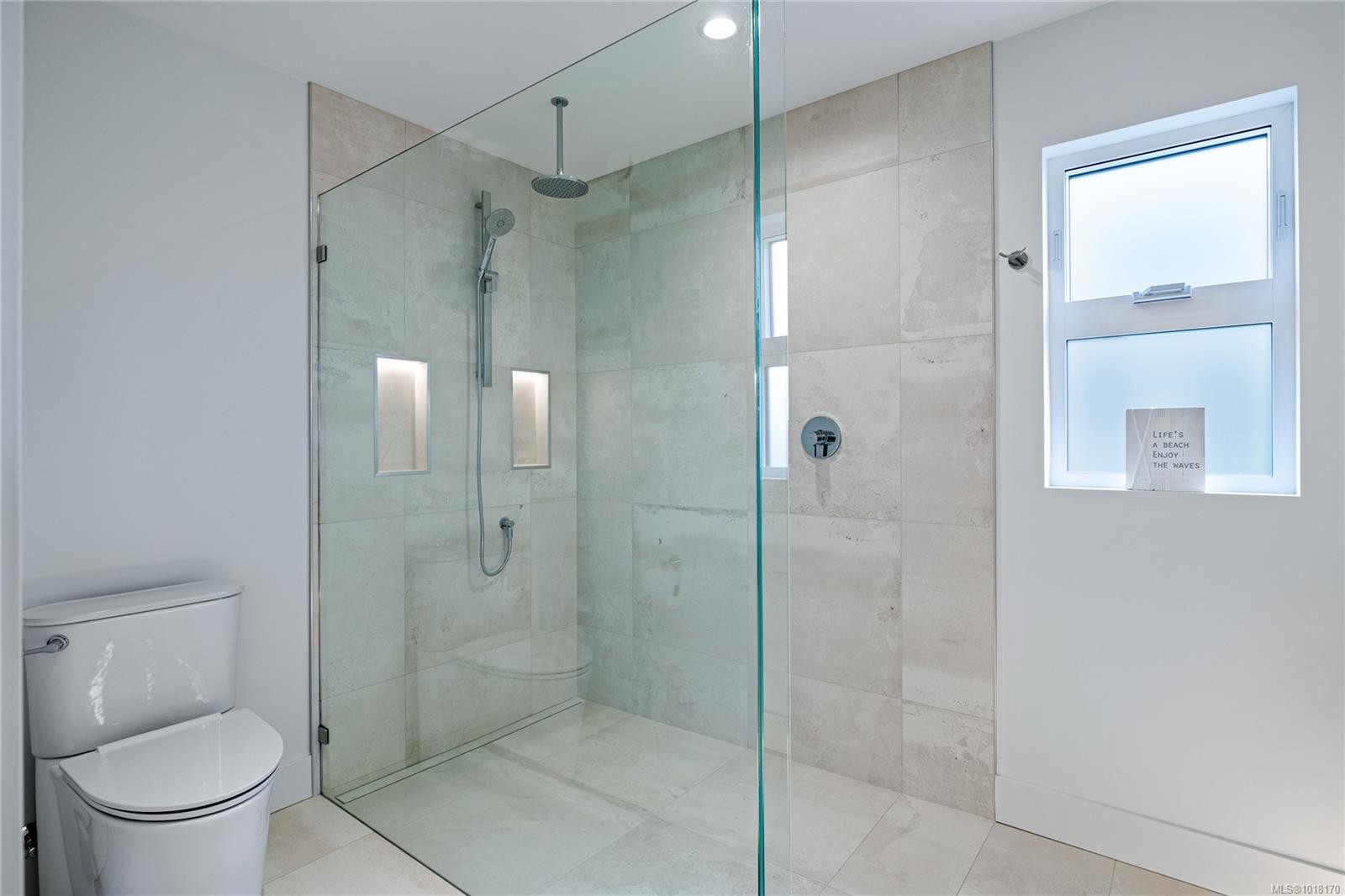 327 Wisteria St, Parksville, BC