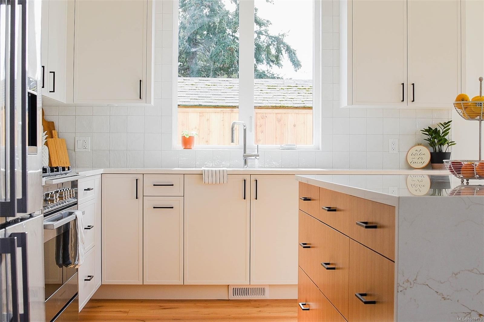 327 Wisteria St, Parksville, BC