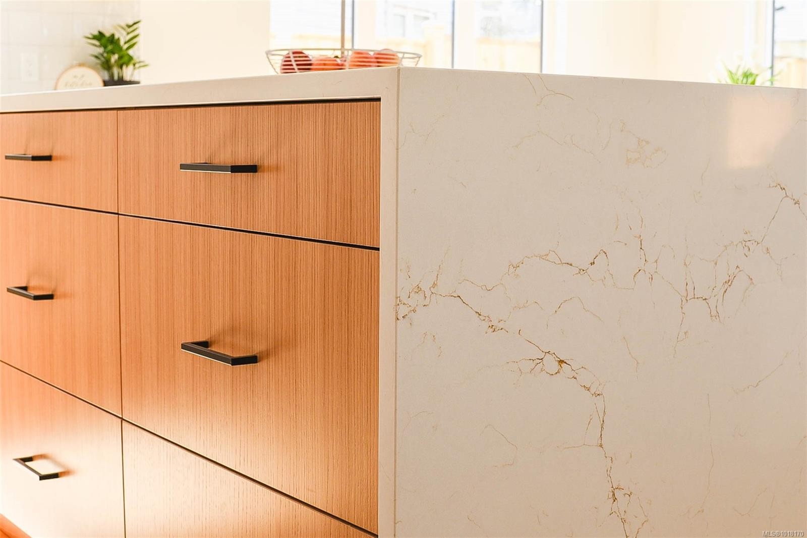 327 Wisteria St, Parksville, BC