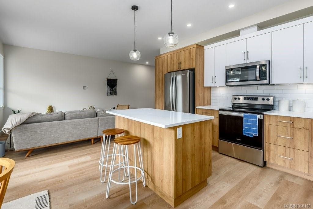 203-2580 Brookfield Dr, Courtenay, BC