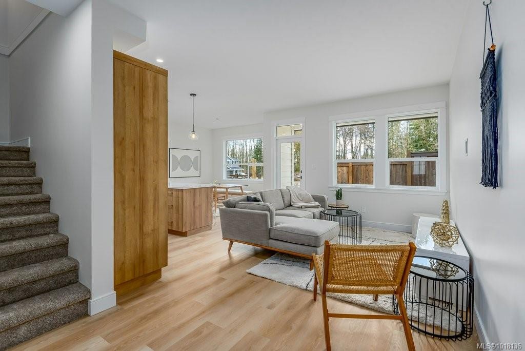 203-2580 Brookfield Dr, Courtenay, BC