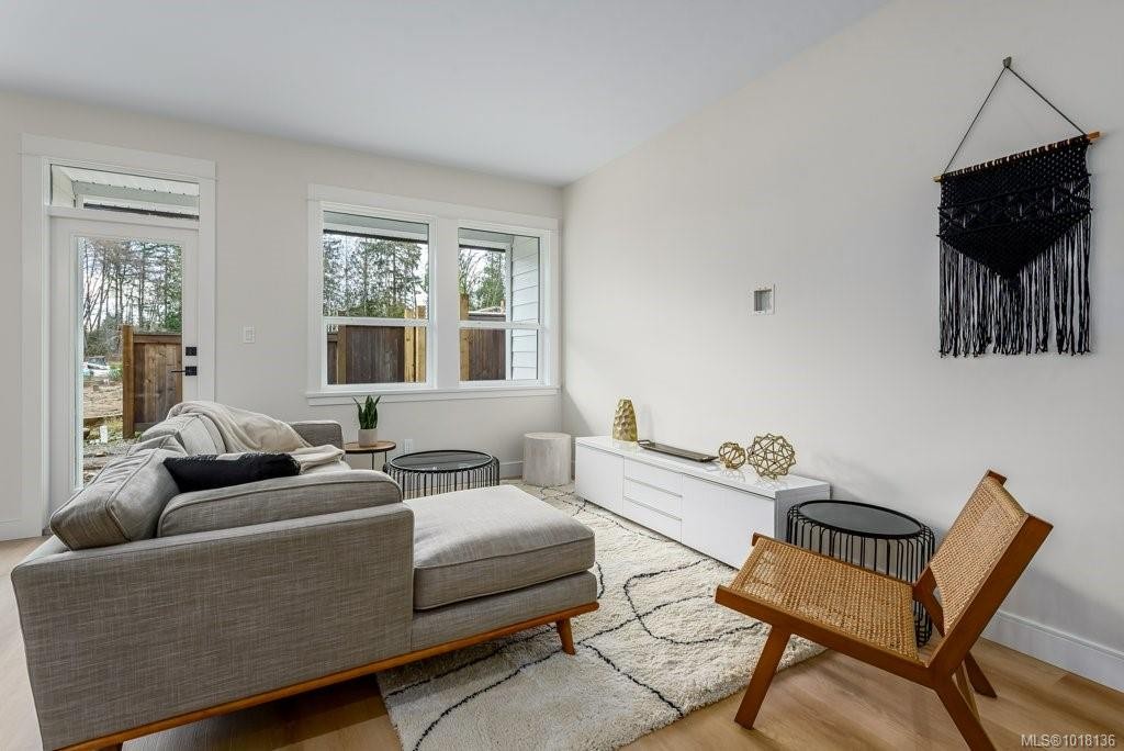 203-2580 Brookfield Dr, Courtenay, BC