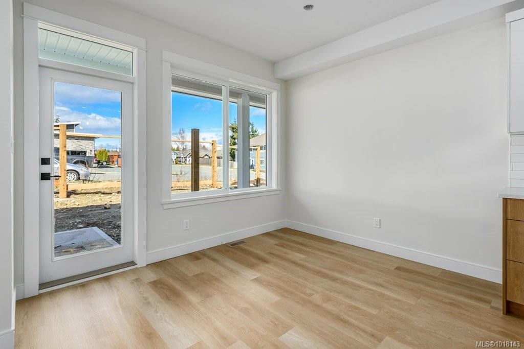 204-2580 Brookfield Dr, Courtenay, BC