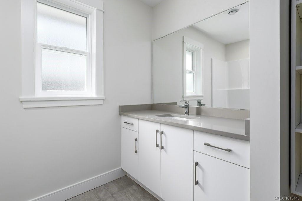 204-2580 Brookfield Dr, Courtenay, BC