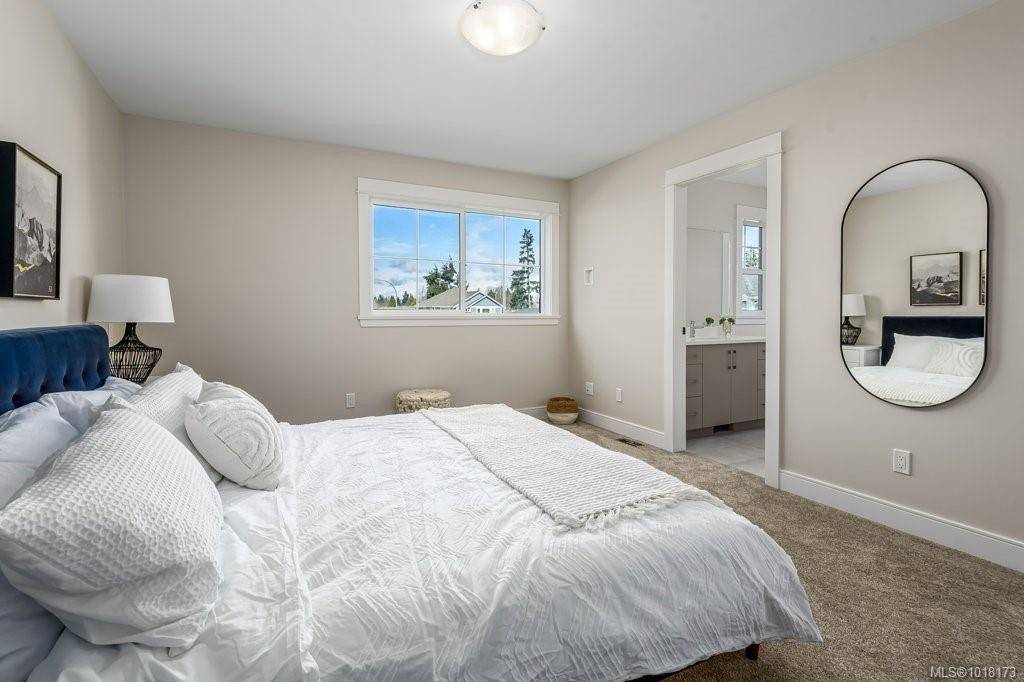 202-2580 Brookfield Dr, Courtenay, BC