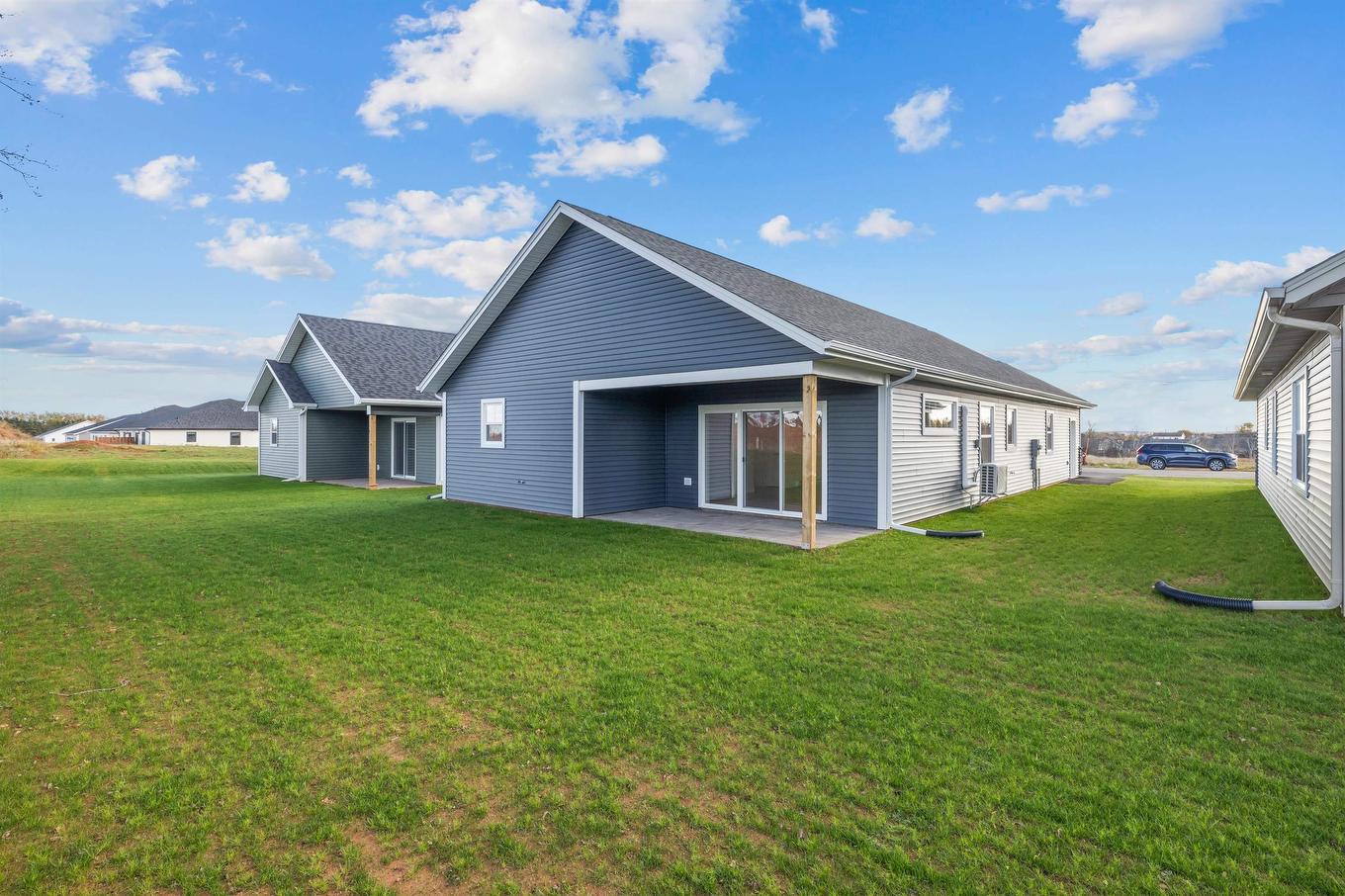 87 Samantha Lane, Cornwall, PE