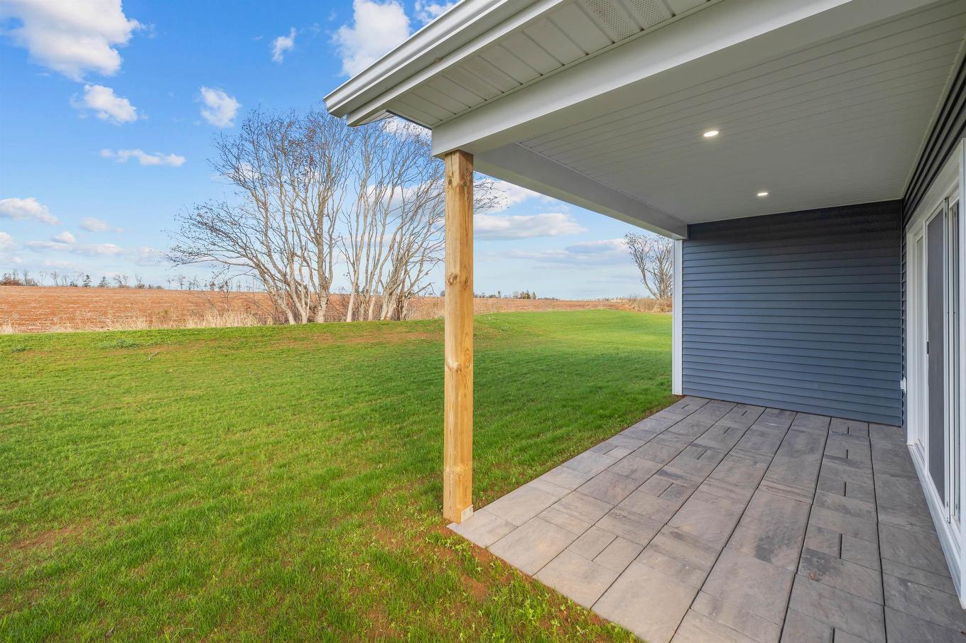 87 Samantha Lane, Cornwall, PE