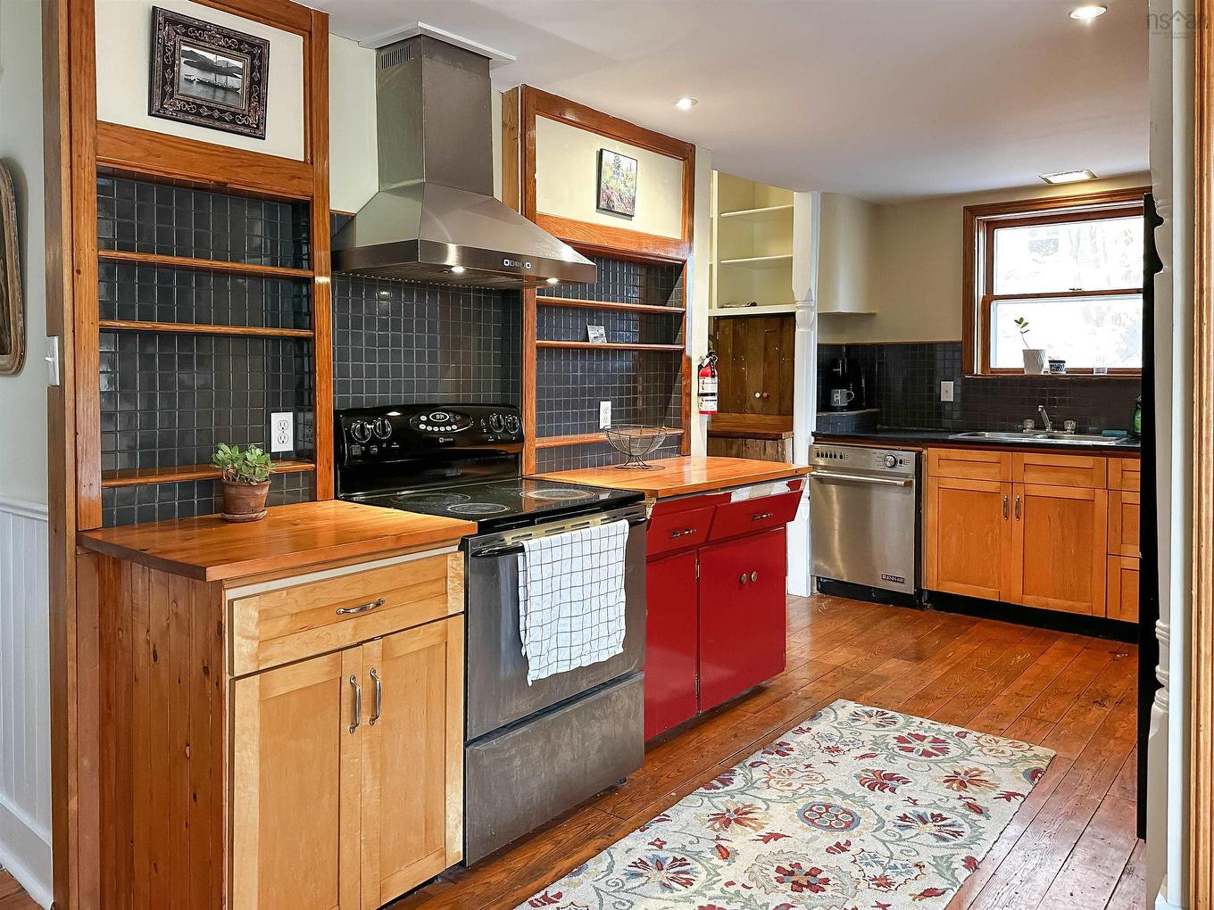 525 Main Street, Kentville, NS