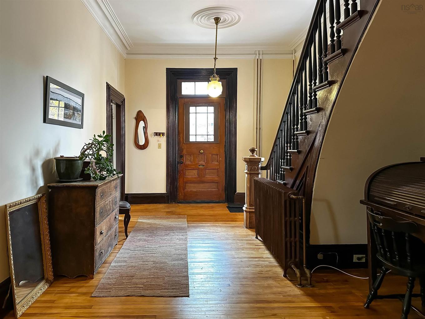 525 Main Street, Kentville, NS