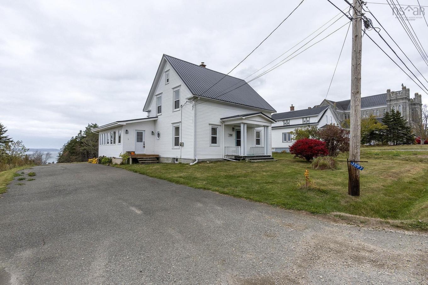 3597 Highway 1, St. Bernard, NS
