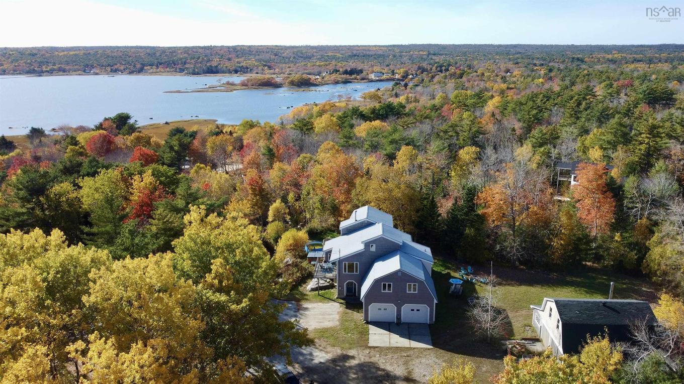 187 Hartz Point Road, Shelburne, NS