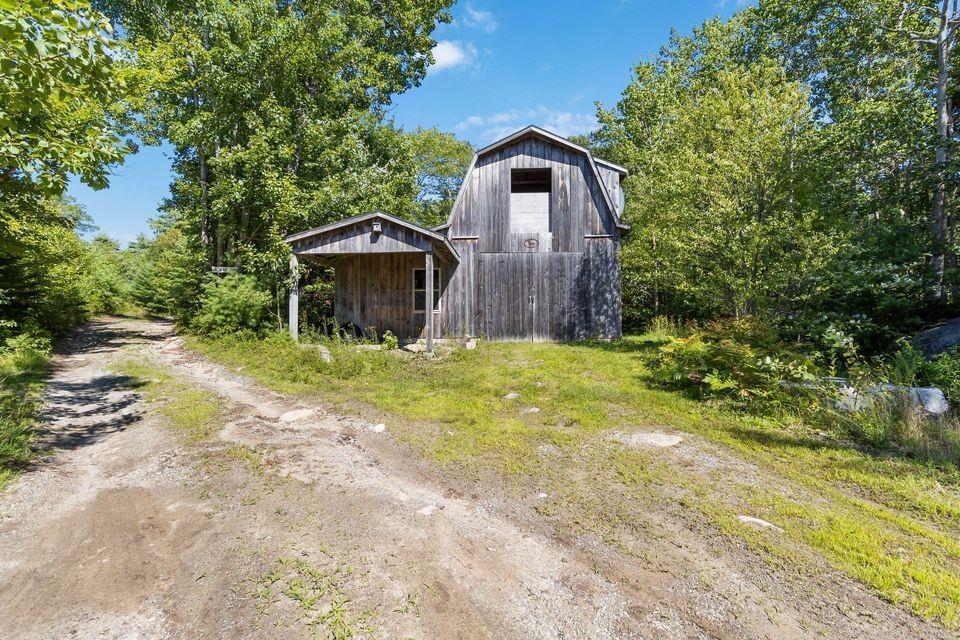 187 Hartz Point Road, Shelburne, NS