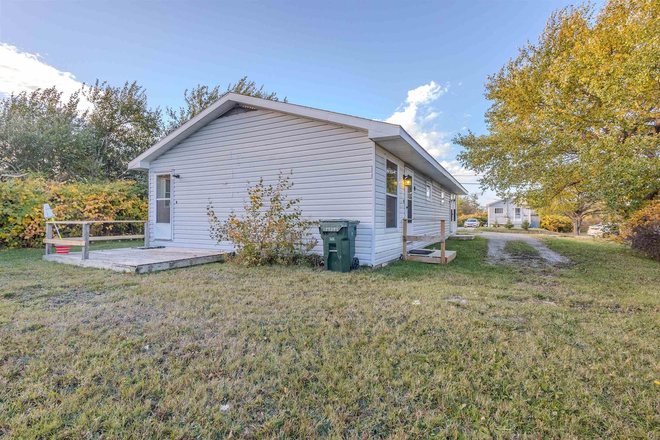 19 Holland Street, Reserve Mines, NS