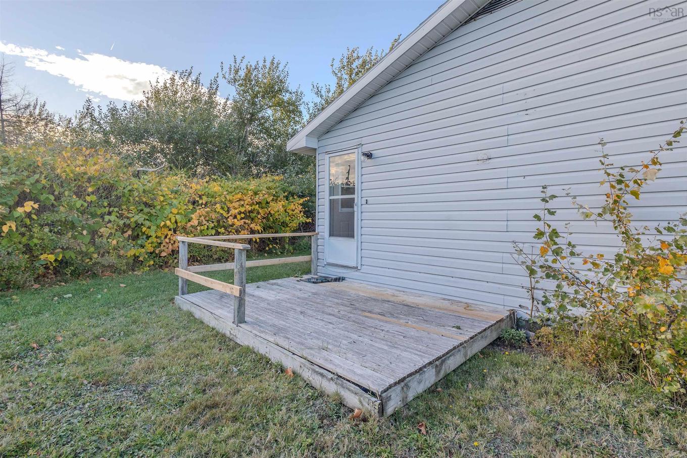 19 Holland Street, Reserve Mines, NS