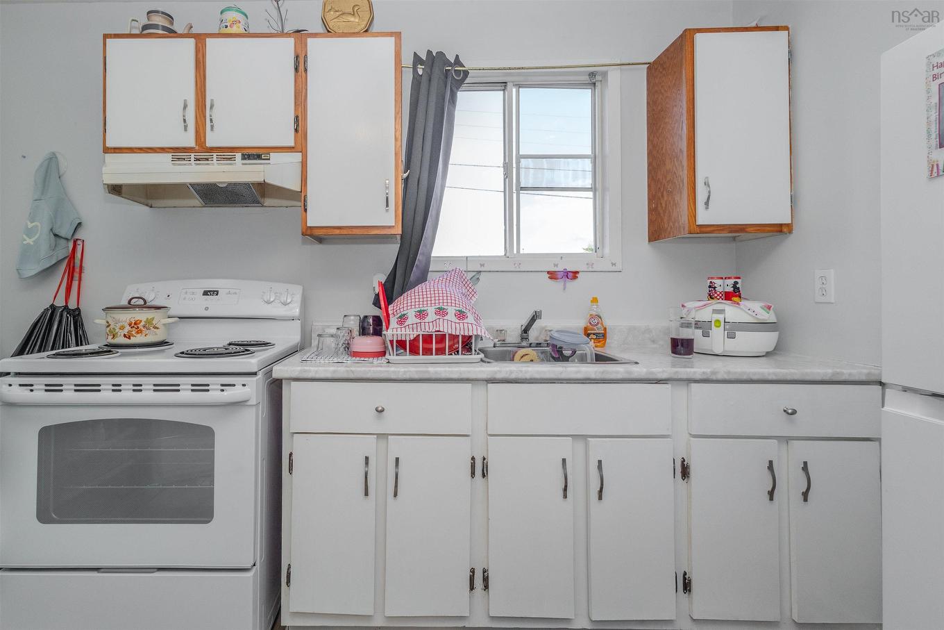 19 Holland Street, Reserve Mines, NS