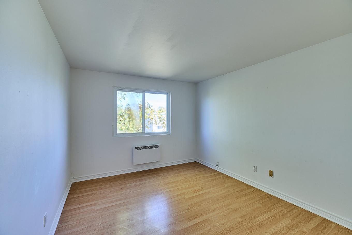 Bedroom - 3-930 Rue Raoul-Bruneau, Sherbrooke (Les Nations), QC - Indoor Photo Showing Other Room