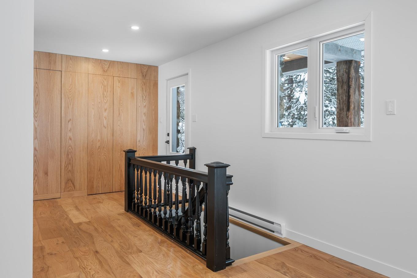 Escalier - 160 Rue L'Allier, Labelle, QC - Indoor Photo Showing Other Room