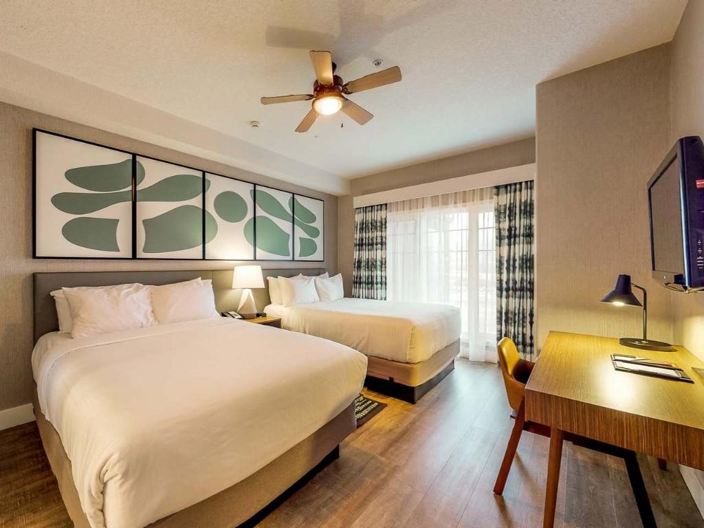 115Cd-1200 Rancher Creek Road, Osoyoos, BC - Indoor Photo Showing Bedroom