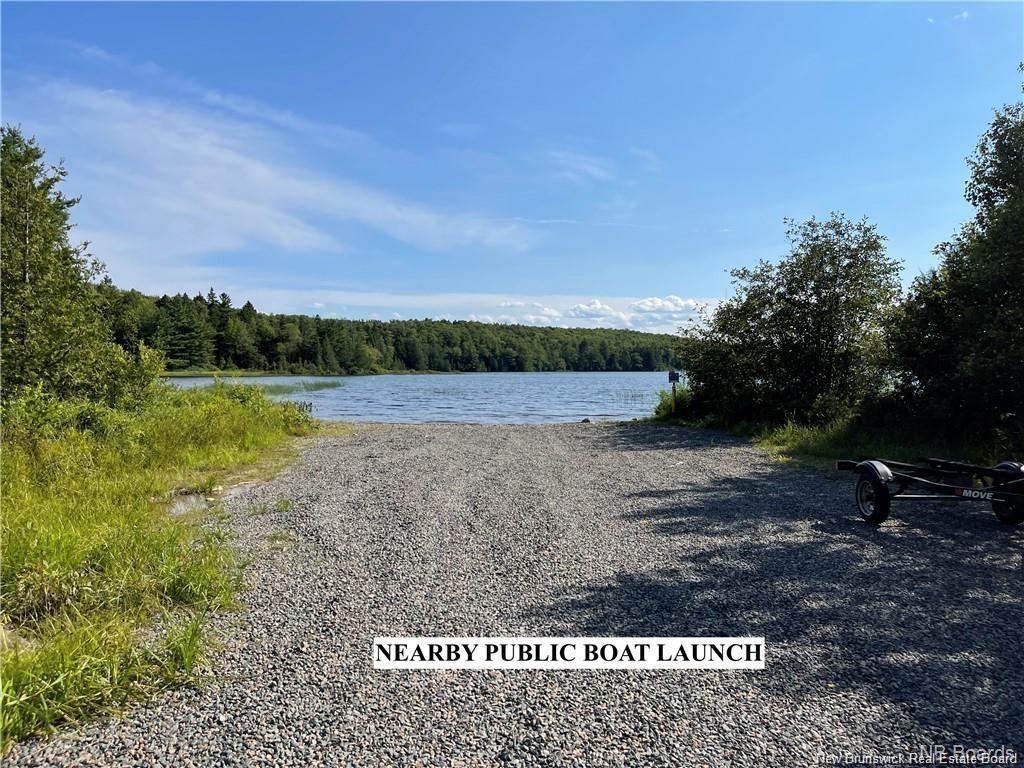 49 Lake Rd, South Oromocto Lake, NB