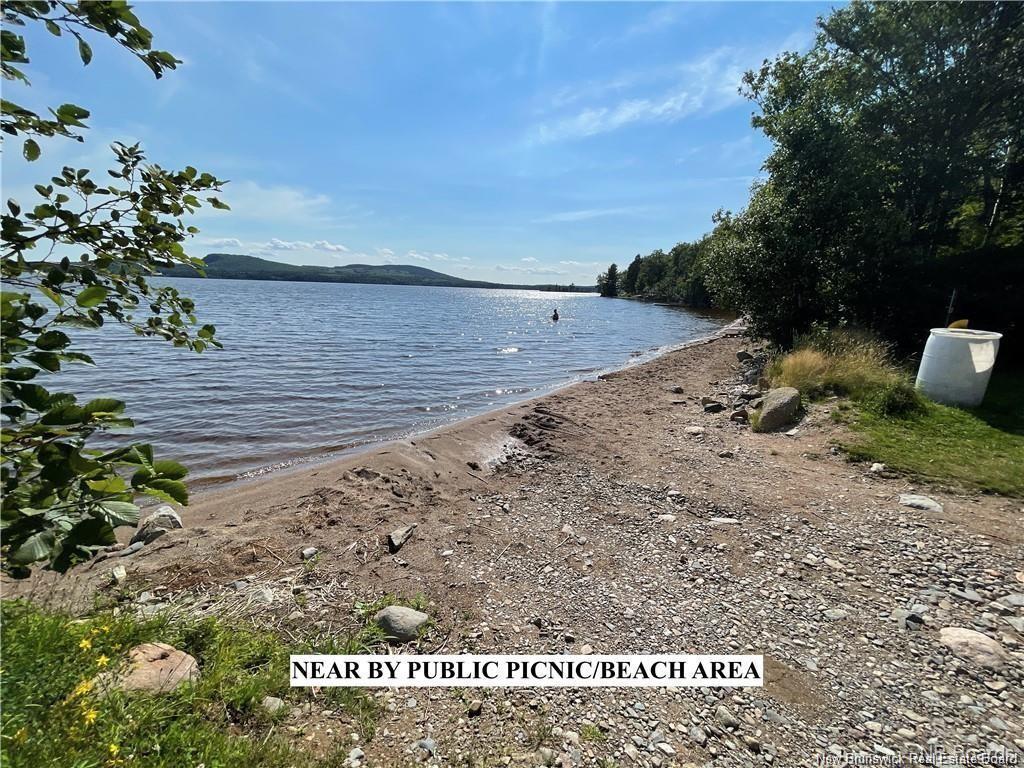 49 Lake Rd, South Oromocto Lake, NB