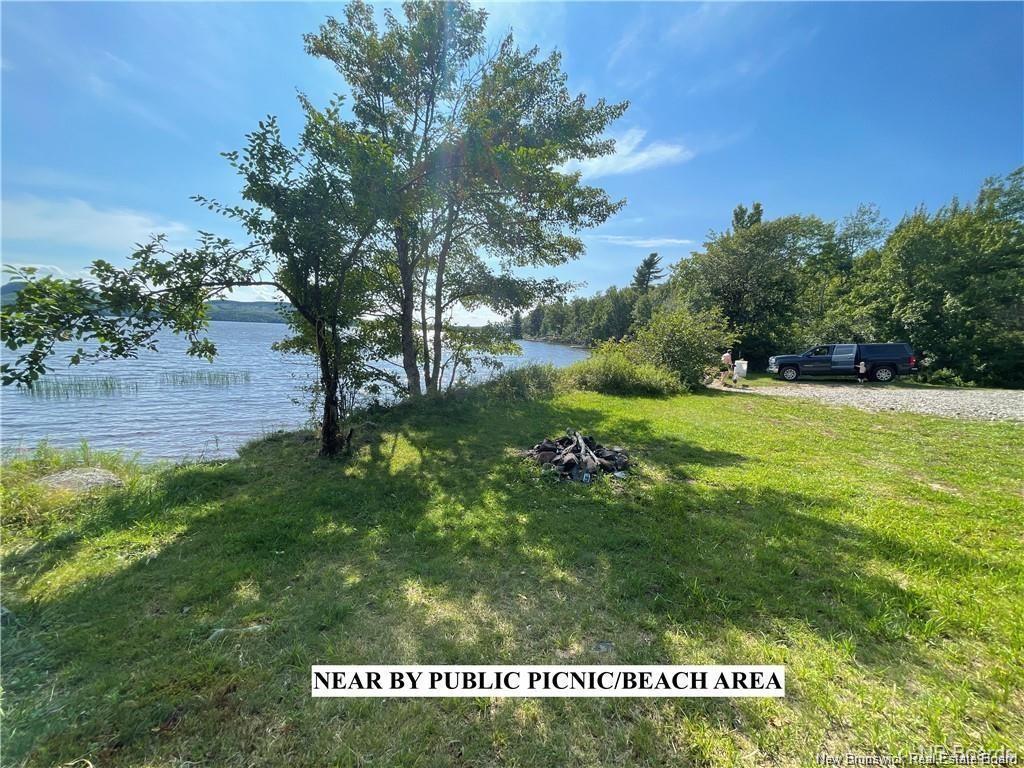 49 Lake Rd, South Oromocto Lake, NB