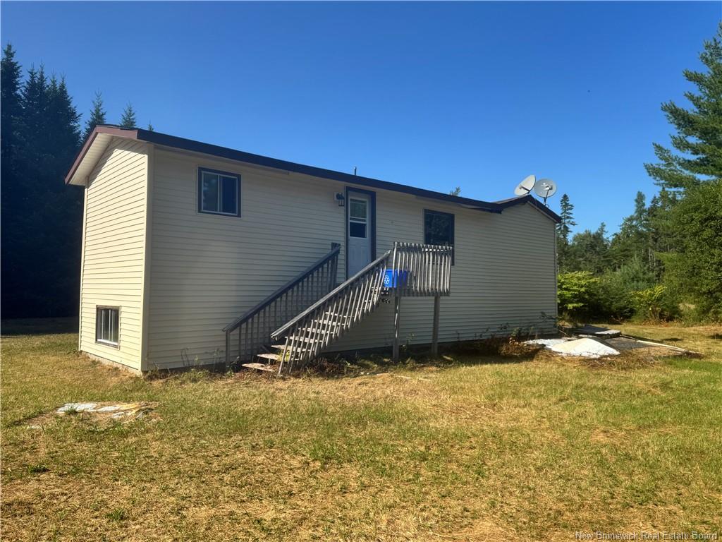 49 Lake Rd, South Oromocto Lake, NB
