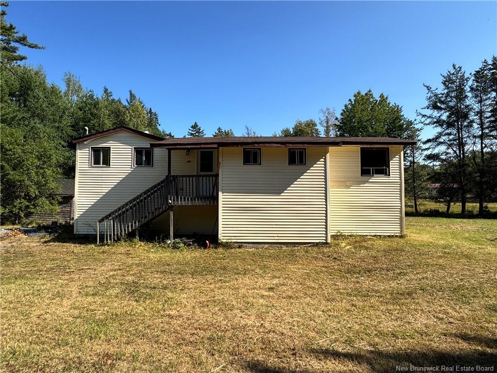 49 Lake Rd, South Oromocto Lake, NB