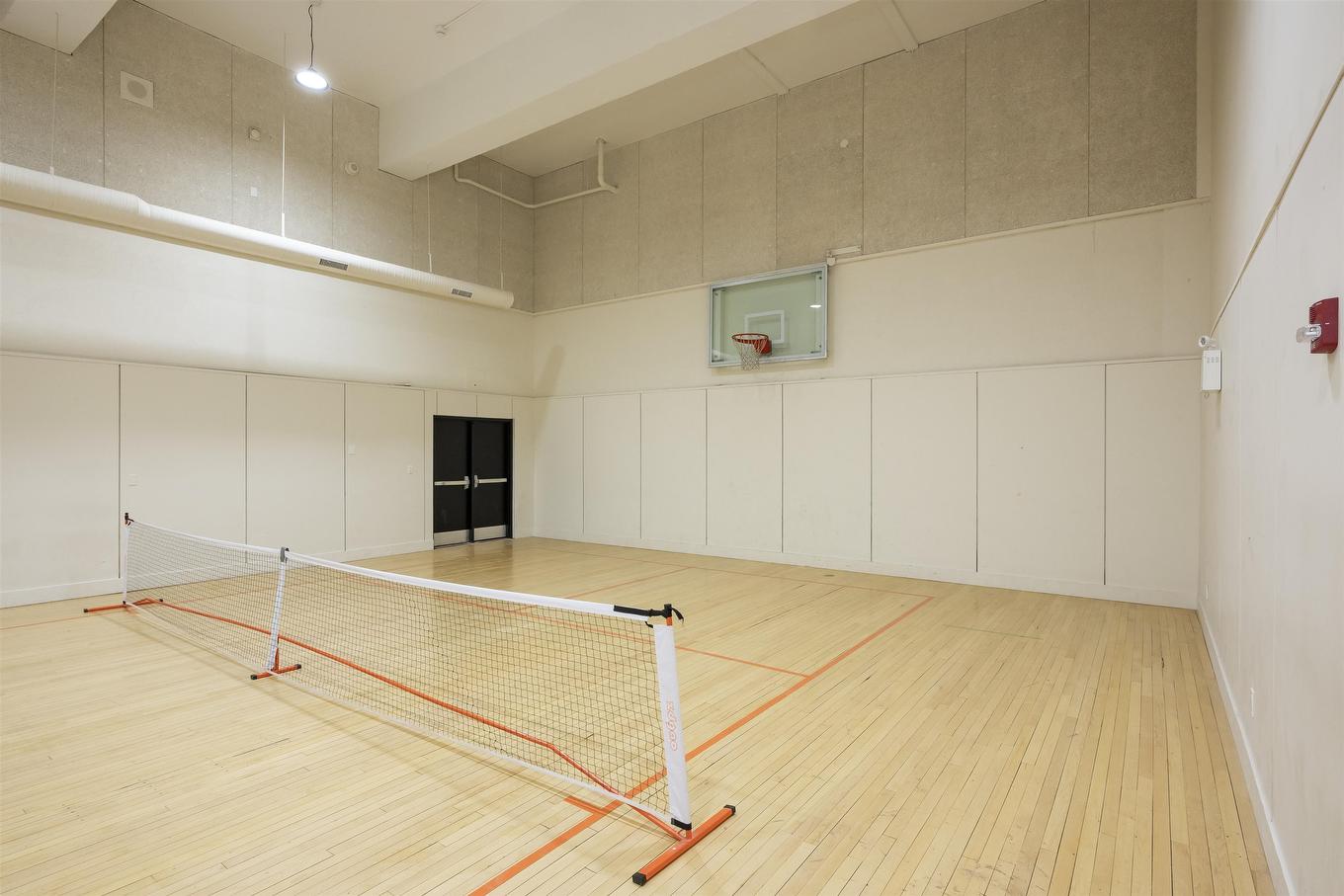 3205 96 High Street N, Thunder Bay, ON - Indoor Photo Showing Other Room