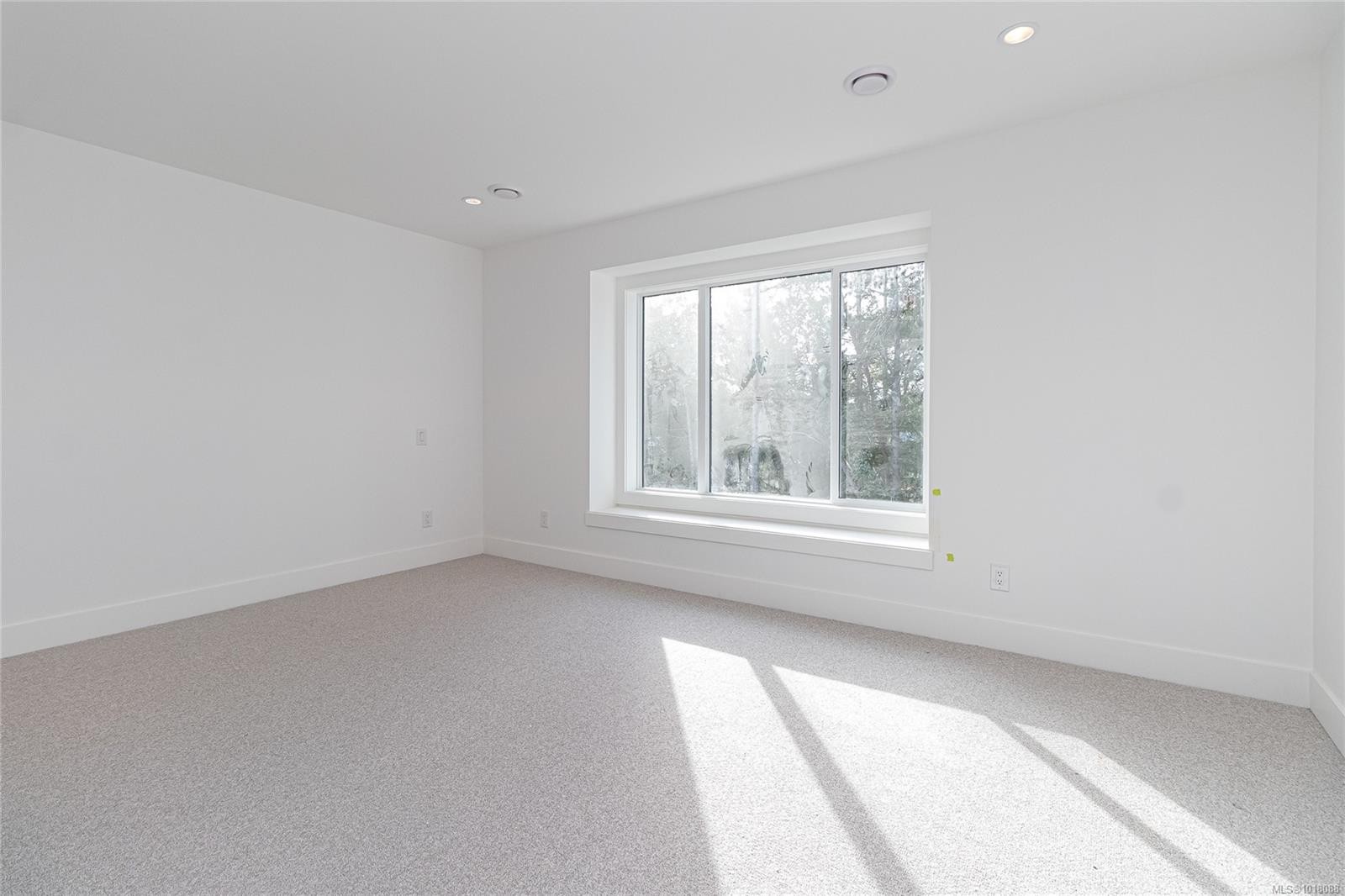 2167 Bellflower Dr, Langford, BC