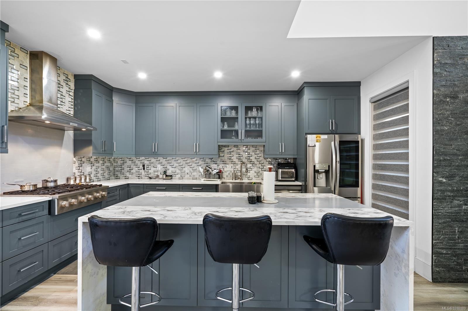 146 Cadillac Ave, Saanich, BC