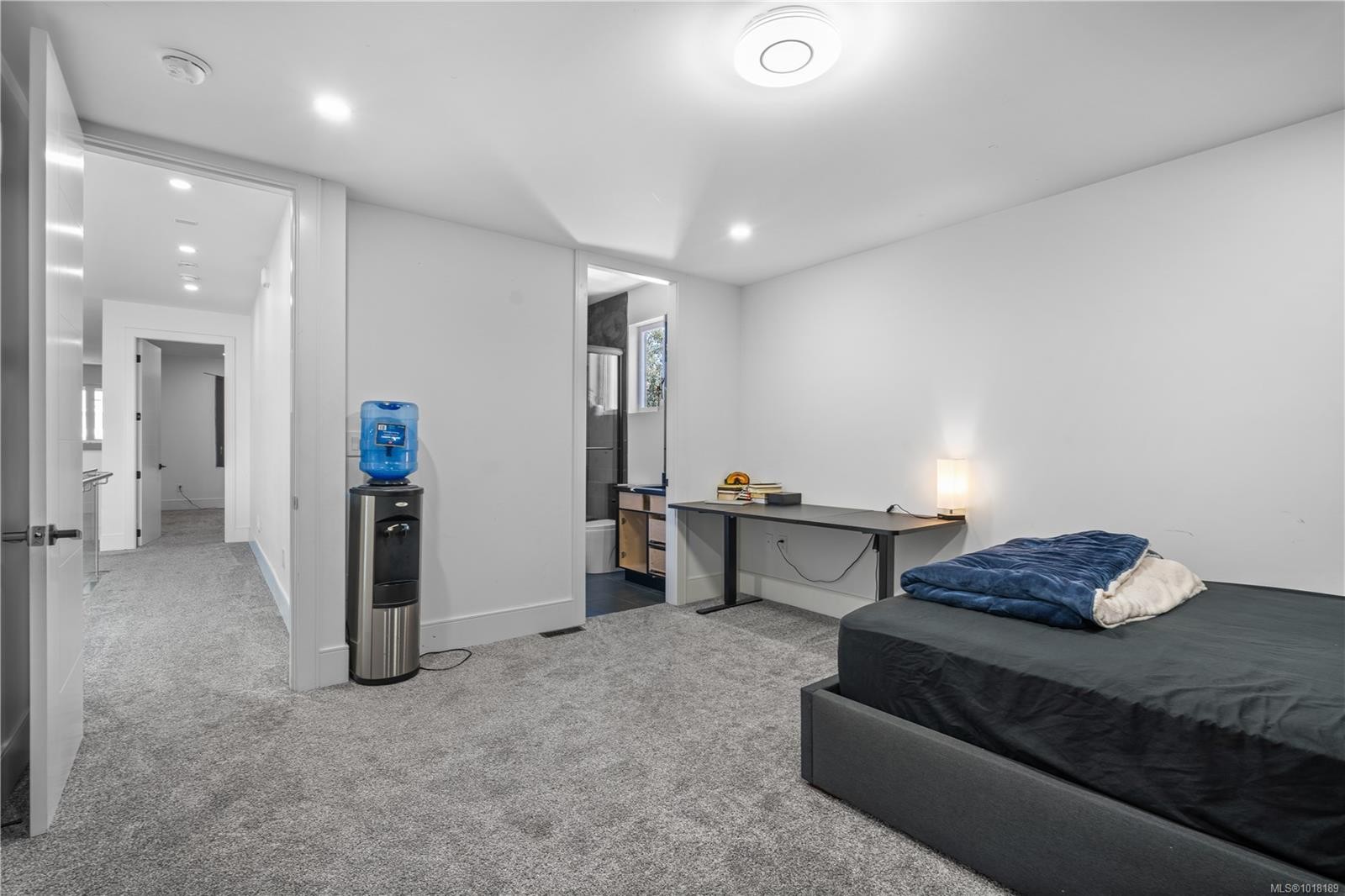 146 Cadillac Ave, Saanich, BC