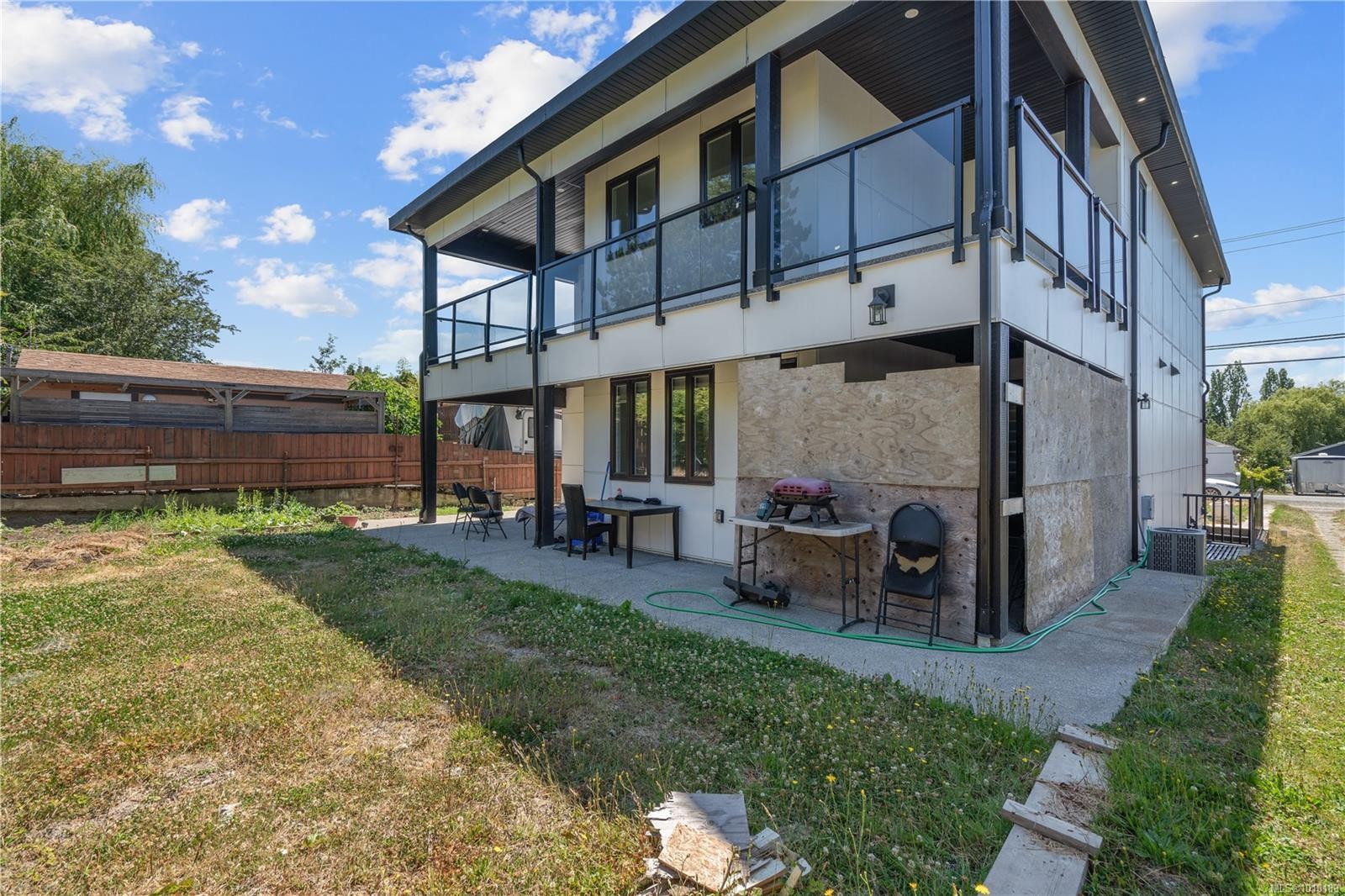 146 Cadillac Ave, Saanich, BC