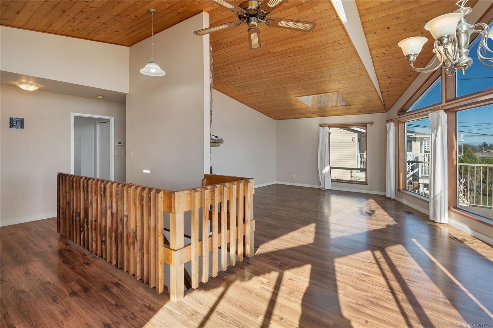 2946 Island Hwy South, Campbell River, BC