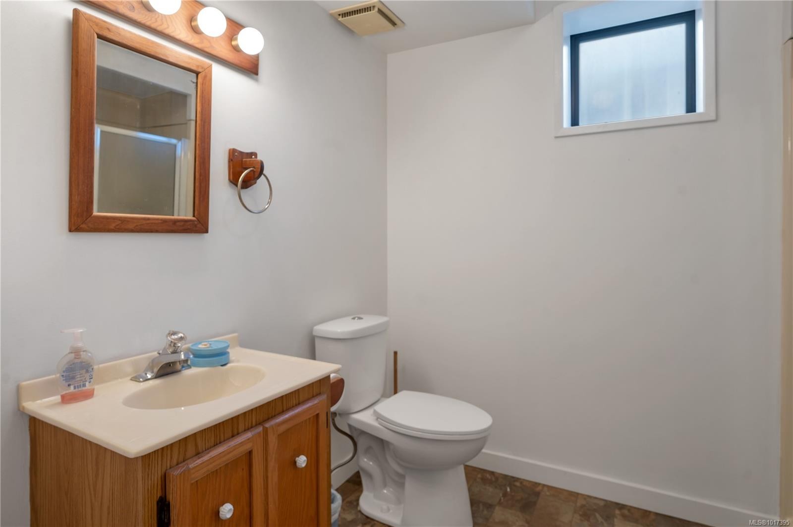 2946 Island Hwy South, Campbell River, BC