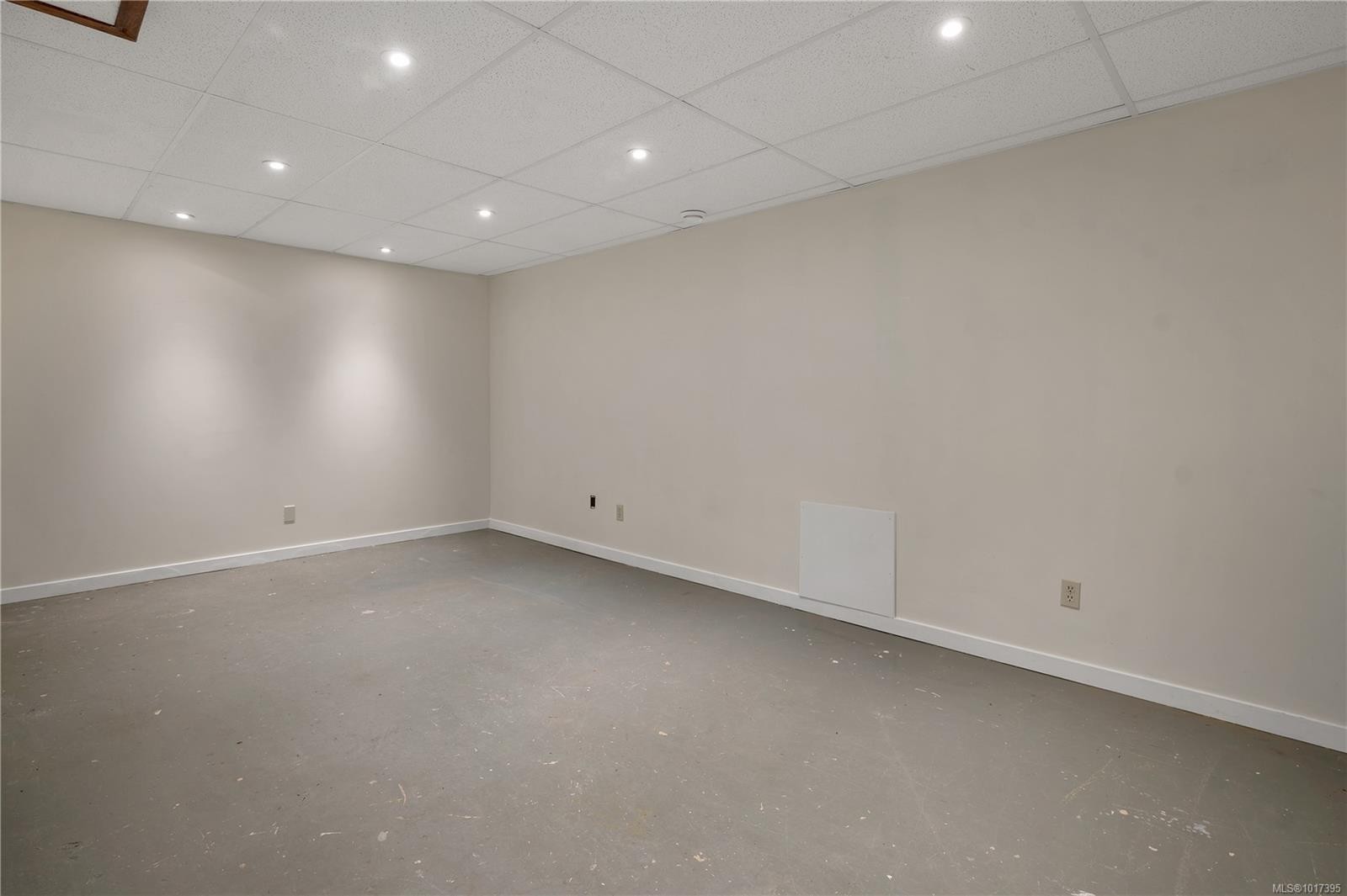 2946 Island Hwy South, Campbell River, BC