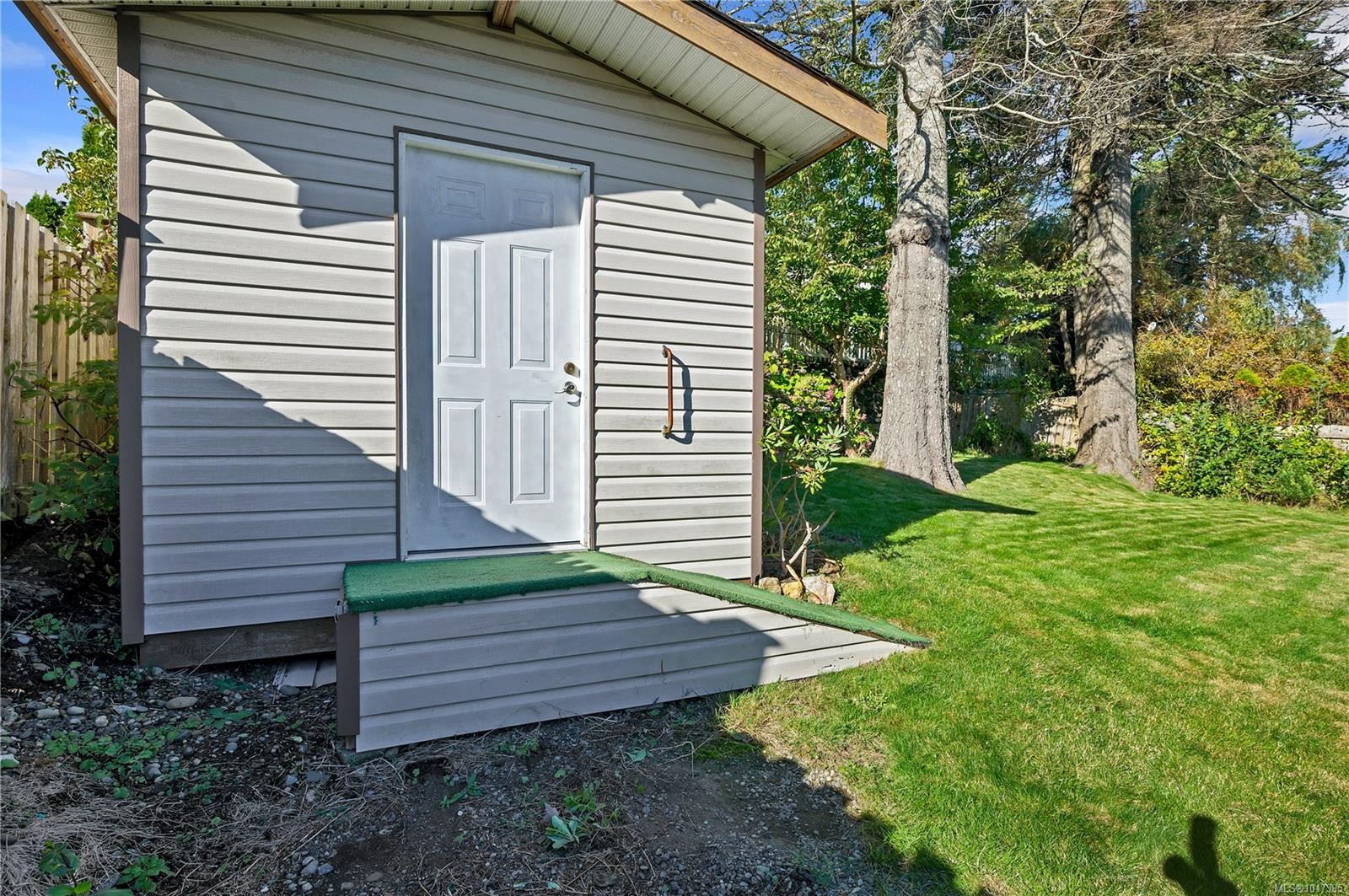 2946 Island Hwy South, Campbell River, BC