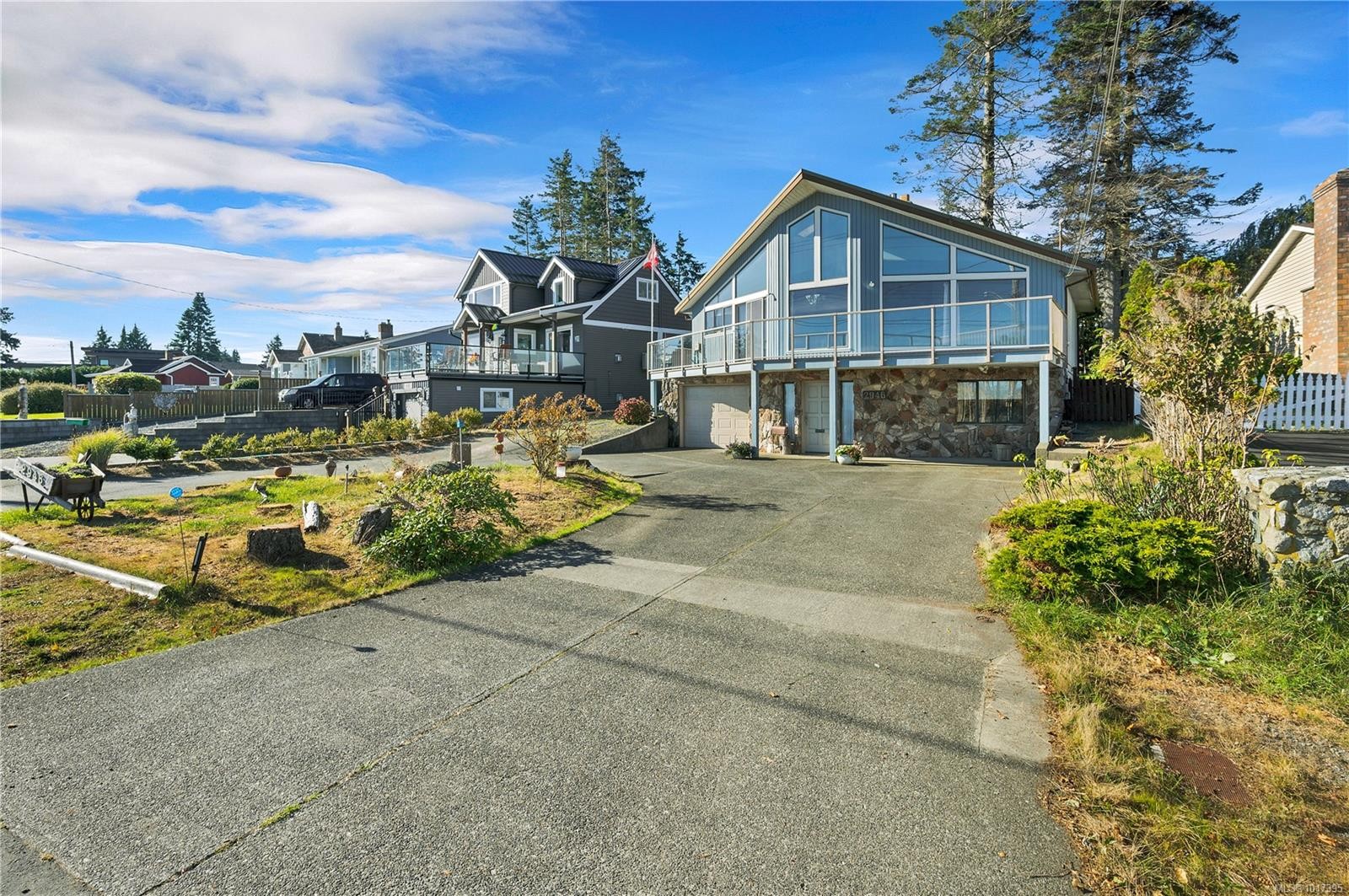 2946 Island Hwy South, Campbell River, BC