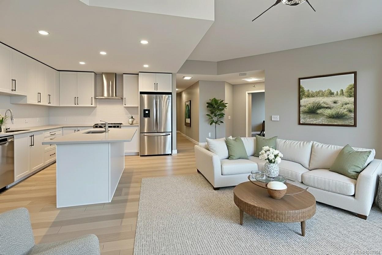 604-3529 Dolphin Dr, Nanoose Bay, BC - Indoor