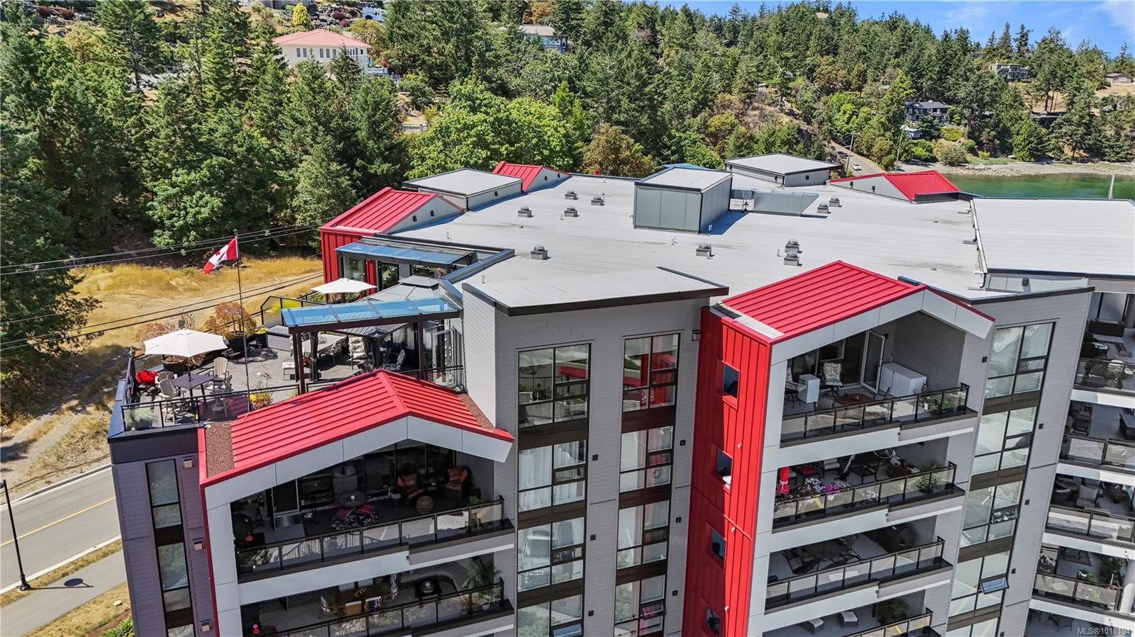 604-3529 Dolphin Dr, Nanoose Bay, BC - Outdoor