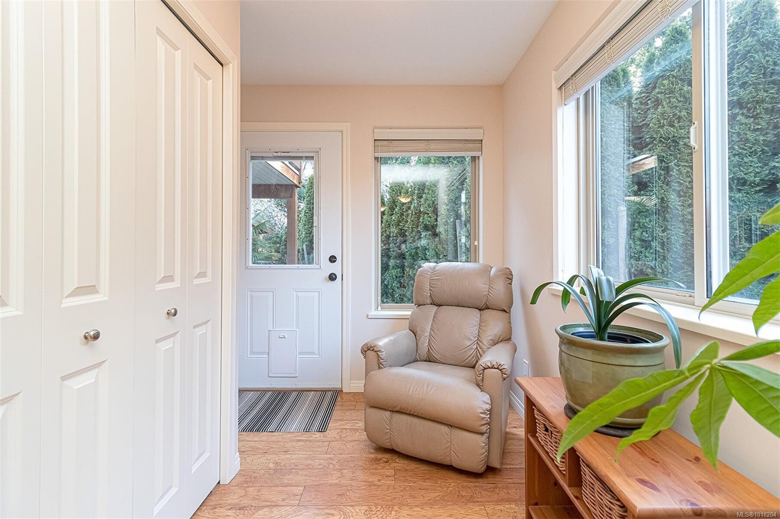 1747 Whiffin Spit Rd, Sooke, BC